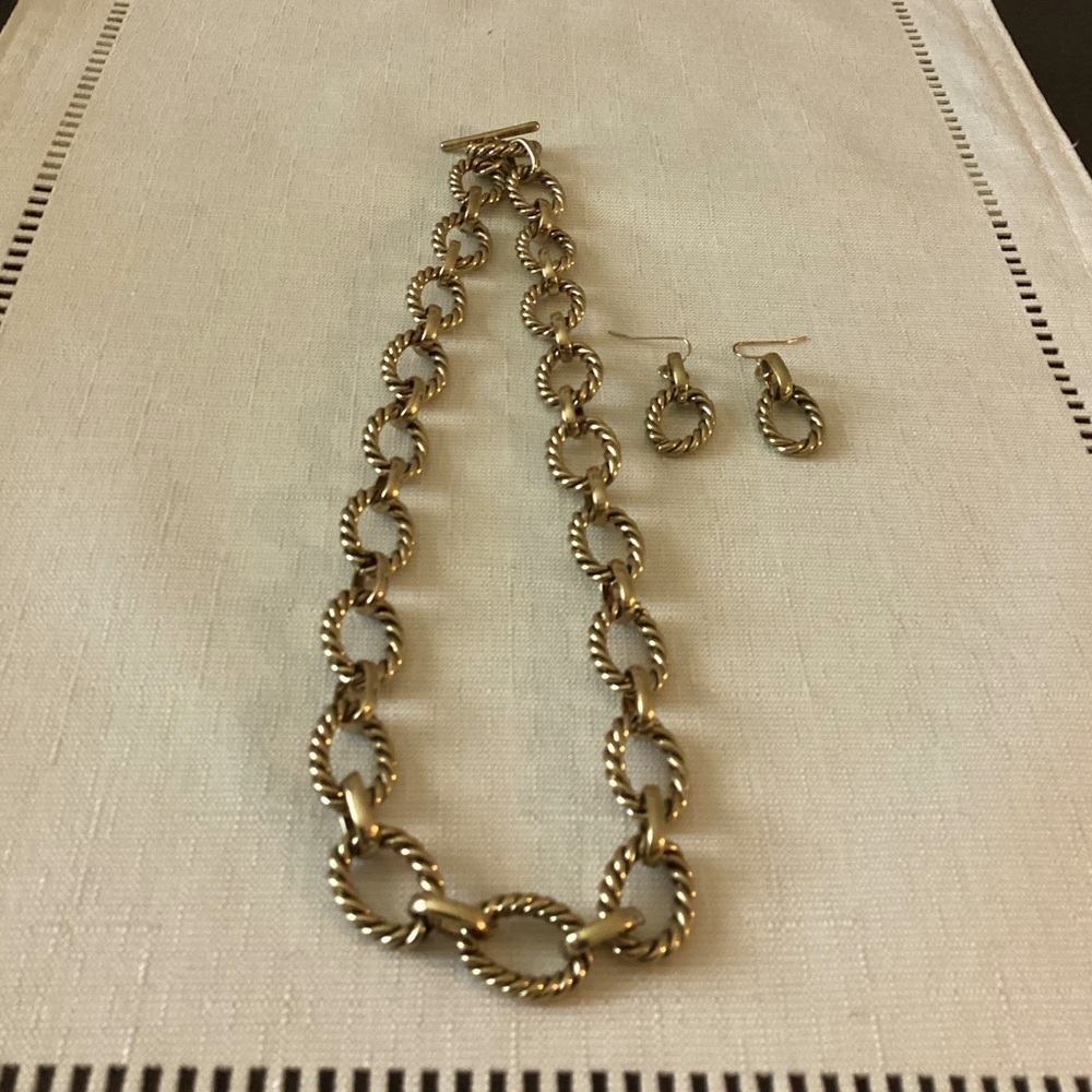 Premier Design Chunky Gold Tone Link Necklace and Earrings